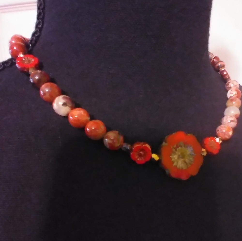 ✨️17" Picasso Jasper & Czech Glass🌺Flower Necklace ✨️ - Picture 2 of 9